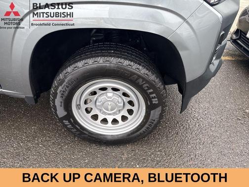 Sterling Gray Metallic 2023 Chevrolet Colorado WT