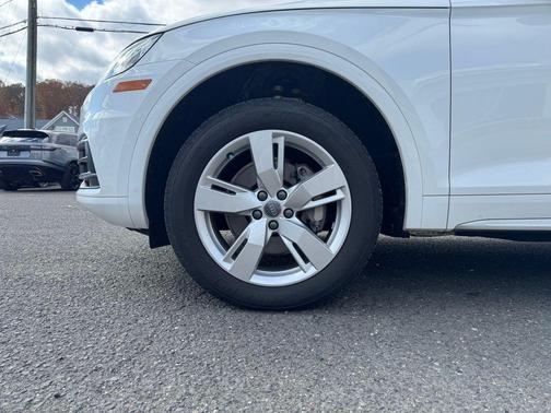 2018 Audi Q5 2.0T Premium Plus