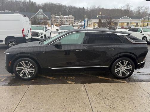 2024 Cadillac LYRIQ Tech