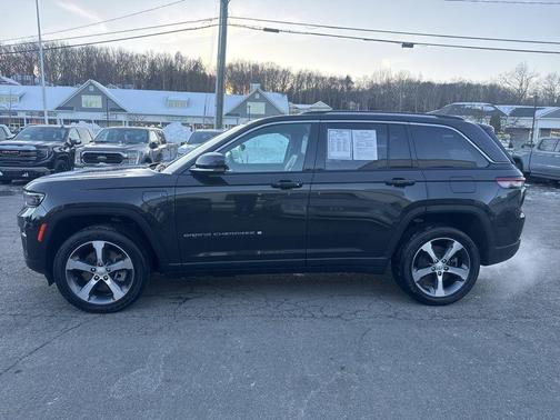 2023 Jeep Grand Cherokee 4xe Base