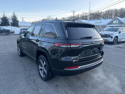 2023 Jeep Grand Cherokee 4xe Base