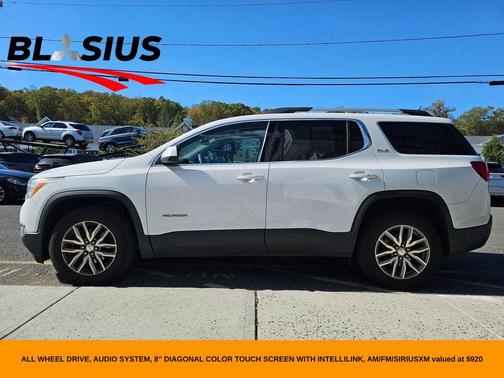 2017 GMC Acadia SLE-2