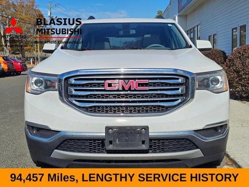 2017 GMC Acadia SLE-2