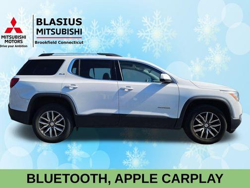 2017 GMC Acadia SLE-2