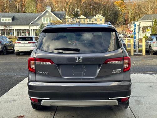 2019 Honda Pilot Touring 7-Passenger