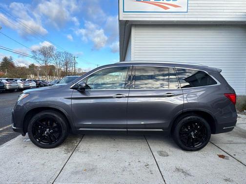 2019 Honda Pilot Touring 7-Passenger