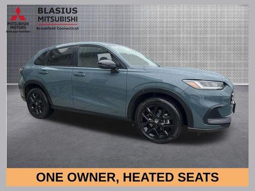 Pearl 2023 Honda HR-V Sport