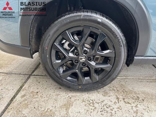 Pearl 2023 Honda HR-V Sport