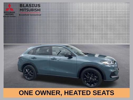 Pearl 2023 Honda HR-V Sport