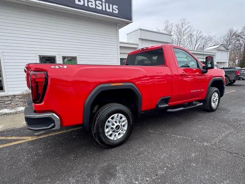 2024 GMC Sierra 2500 SLE