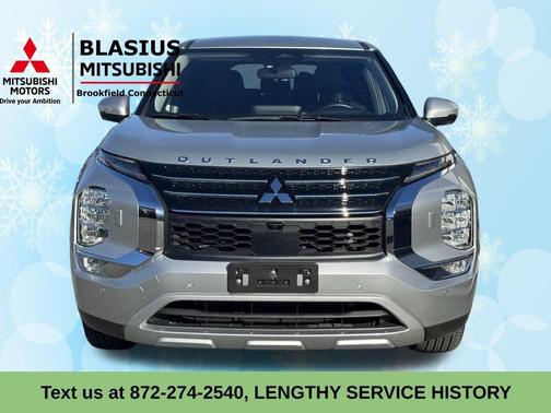 2024 Mitsubishi Outlander SE