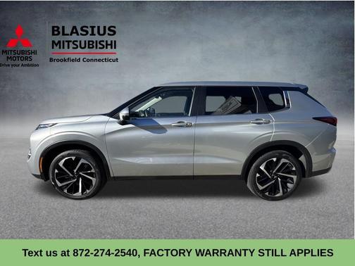 2024 Mitsubishi Outlander SE