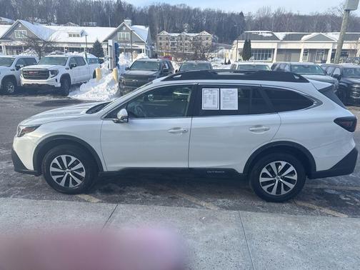 2021 Subaru Outback Premium