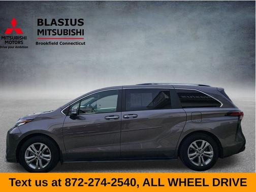 2022 Toyota Sienna Platinum 7 Passenger