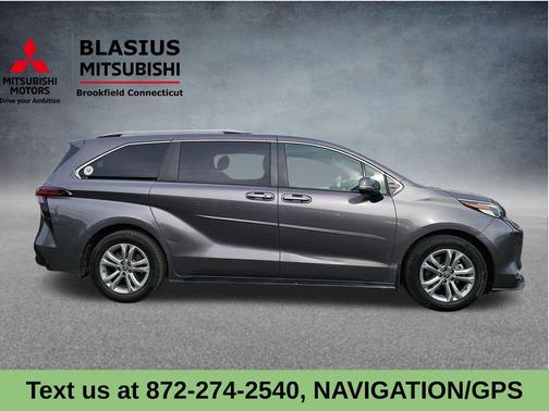 2022 Toyota Sienna Platinum 7 Passenger