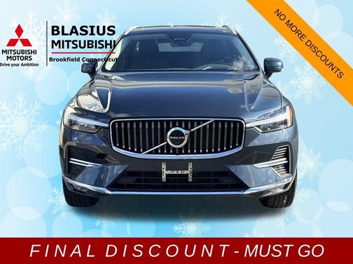 2022 Volvo XC60 B5 Inscription