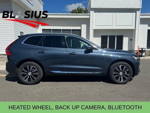 2022 Volvo XC60 B5 Inscription