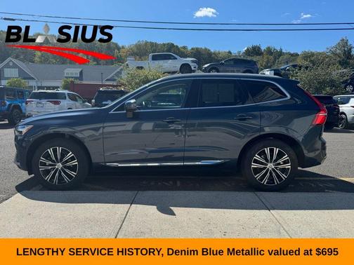 2022 Volvo XC60 B5 Inscription
