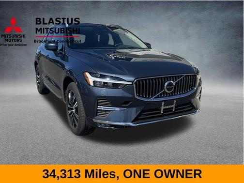 2022 Volvo XC60 B5 Inscription