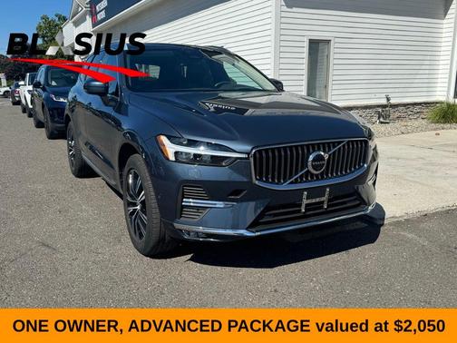 2022 Volvo XC60 B5 Inscription