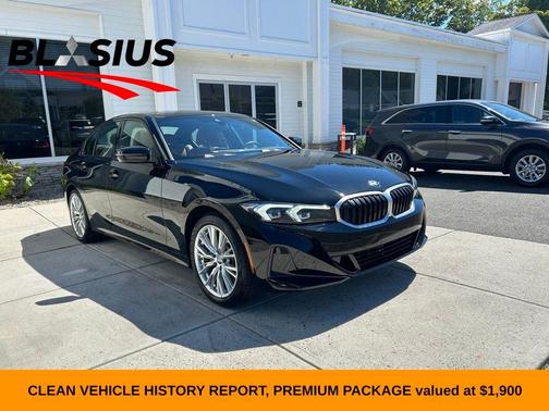 2023 BMW 330 i xDrive