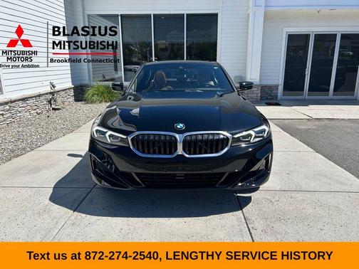 2023 BMW 330 i xDrive