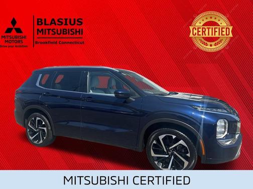 Cosmic Blue Metallic 2024 Mitsubishi Outlander SEL