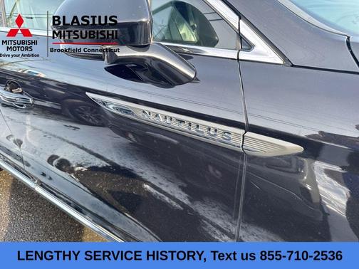 2019 Lincoln Nautilus Reserve