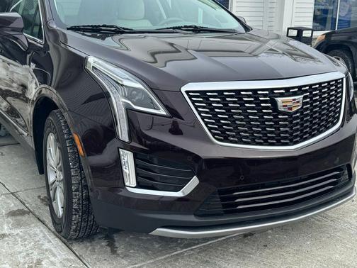 2020 Cadillac XT5 Premium Luxury