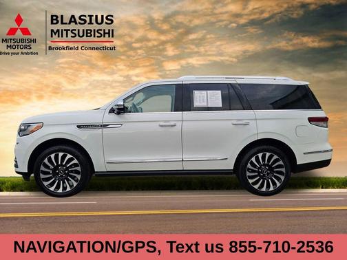2022 Lincoln Navigator Black Label