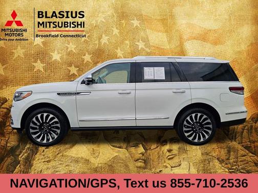 2022 Lincoln Navigator Black Label