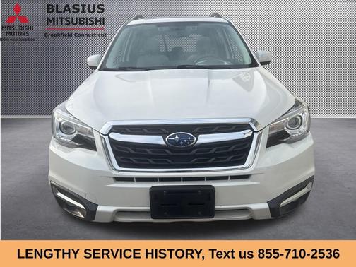Crystal White Pearl 2017 Subaru Forester 2.5i Limited