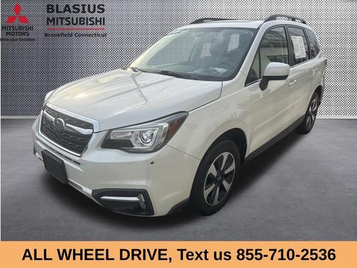 Crystal White Pearl 2017 Subaru Forester 2.5i Limited