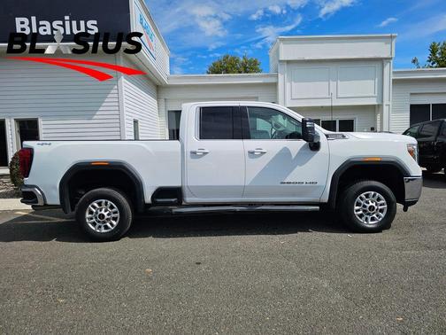 2022 GMC Sierra 2500 SLE