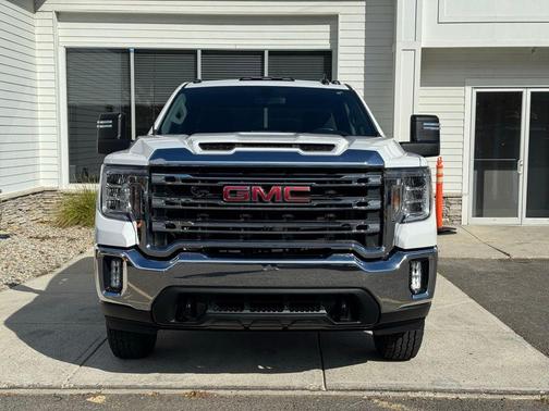 2022 GMC Sierra 2500 SLE