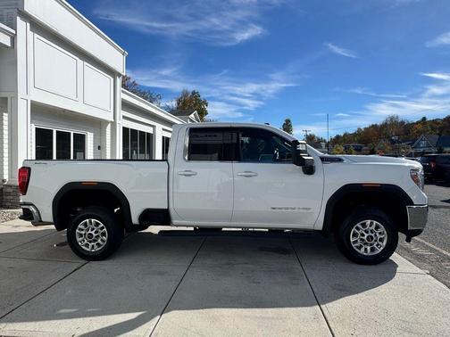 2022 GMC Sierra 2500 SLE