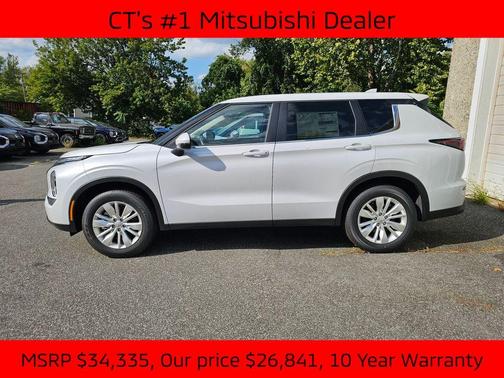 2025 Mitsubishi Outlander ES