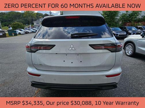 2025 Mitsubishi Outlander ES