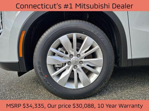 2025 Mitsubishi Outlander ES