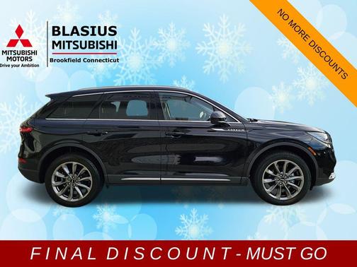 2022 Lincoln Corsair Standard