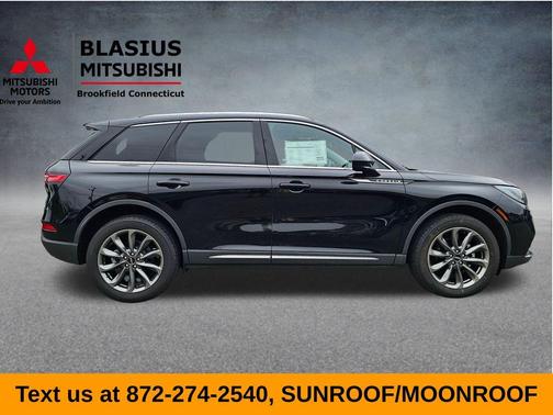 2022 Lincoln Corsair Standard