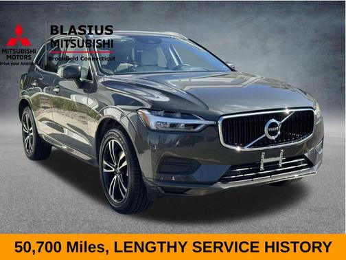 2020 Volvo XC60 T5 Momentum