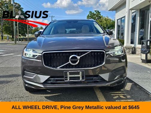 2020 Volvo XC60 T5 Momentum