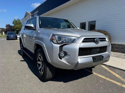 2024 Toyota 4Runner TRD Off Road