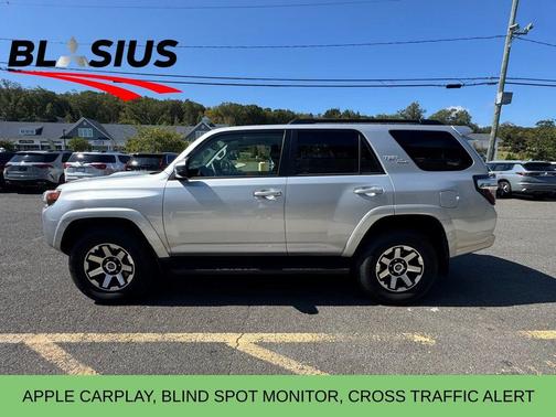 2024 Toyota 4Runner TRD Off Road