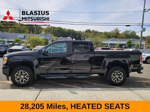 2022 GMC Canyon AT4 w/Leather