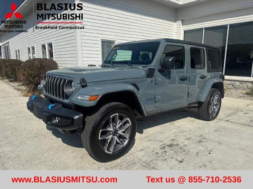 Anvil Clearcoat 2024 Jeep Wrangler 4xe Sport