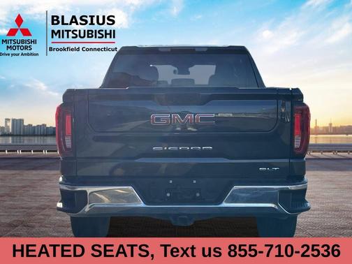 2022 GMC Sierra 1500 SLT