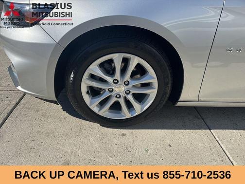 Silver Ice Metallic 2018 Chevrolet Malibu Hybrid
