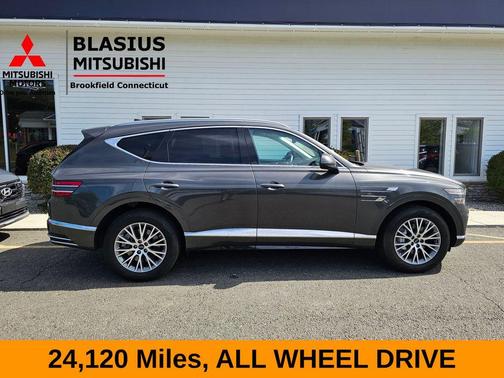 2025 Genesis GV80 2.5T